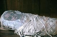Kairo: gyptisches Museum - Mumienportrt mit Mumie