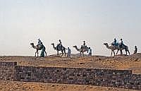 Assuan: Touristen-Karawane