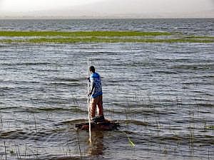 Awassa-See: Fischer am Ufer P1090144