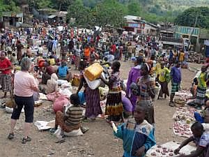 Stadt Konso: Markt P1080831