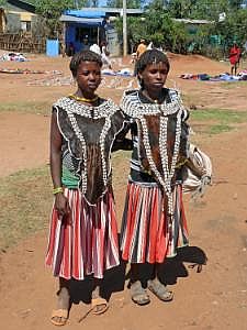 Key Afer: Markt - Zwei Schönheiten P1080272