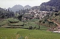 Auf dem Weg von Guiyang zum Huangguoshu-Wasserfall