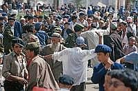 Kashgar: Vorplatz der Id-Kah-Moschee