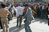 Kashgar: Vorplatz der Id-Kah-Moschee