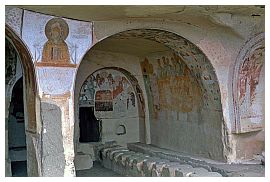 Udabno: Refektorium mit Fresken