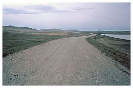 Steppenlandschaft auf der Fahrt zum Kloster Dawit Garedscha