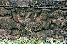 Angkor Thom: Terrasse des Lepra-Knigs - Krokodil