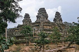 Angkor: Ta Keo Tempel