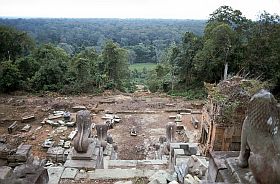 Angkor: Phnom Bakheng