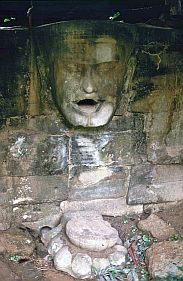 Angkor: Tempel Neak Pean - Wasserspeier