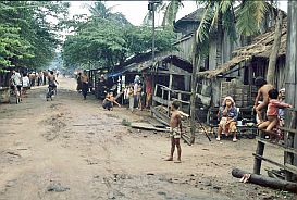 Umgebung von Kompong Cham: Dorf