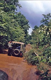 Rckfahrt von Bong Long nach Stung Treng: Etwas nasse Strae