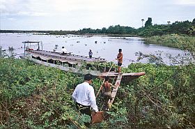 Unser Boot bei Angkor Borei: Phnom Da