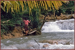 Besuch in den Lao Teung Drfern Ban Khai und Ban Tapen 