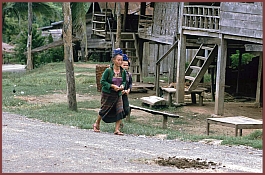 Besuch in den Lao Teung Drfern Ban Khai und Ban Tapen 