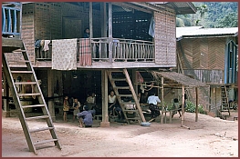 Dorf am Mekong: Ban Xang Hai 