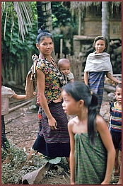 Nam Ou: Dorf Hat Bang