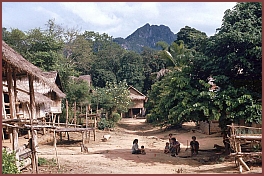 Dorf am Nam Ou: Ban Muang Sung (Xun)