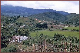 Ebene der Tonkrge - Muang Khwan (Muong Khoun)