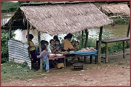 Ebene der Tonkrge - Muang Khwan (Muong Khoun)
