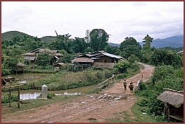 Ebene der Tonkrge - Muang Khwan (Muong Khoun)