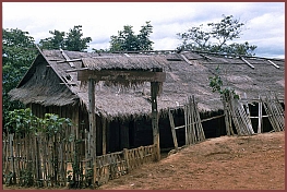 Bako -  Dorf der Hmong: Schule