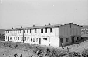 1956ca_schulbaracke02_n