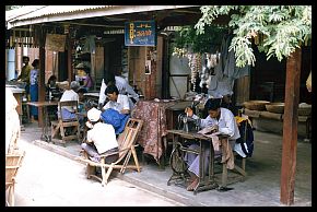 Bagan: Markt in Nyaung-Oo - Nher