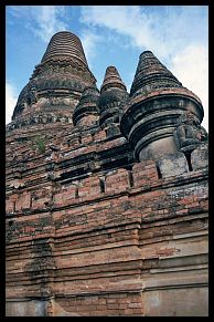 Bagan: Seinnyet Nyima Pagode (A.D. 1086)