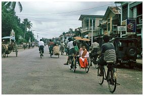 Straenszene in Bago