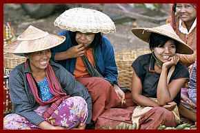 Marktfrauen in Taunggyi
