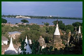 Pagoden in Sagaing