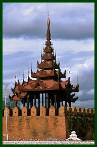 Mandalay: Kniglicher Palast - Wachturm