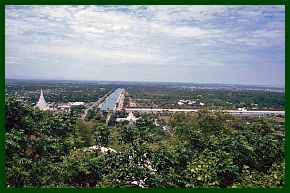 Mandalay-Hill -  Blick auf die Knigsstadt