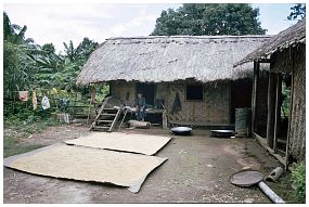 Kachin-Haus