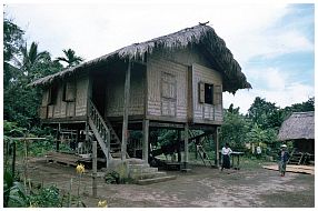 Kachin-Haus