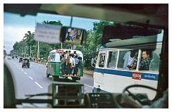 Yangon: Blick aus dem Busfenster