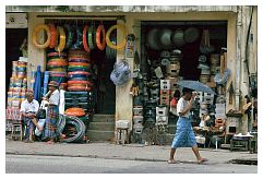 Yangon: Haushaltswaren-Geschft