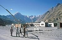 Sust/Sost ist der letzte pakistanische Ort vor der chinesischen Grenze auf dem Karakorum-Highway