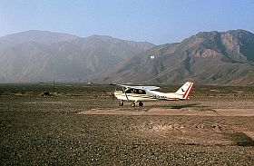 Nazca: Flugzeug
