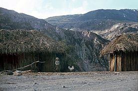 Indiohtten auf dem Weg nach Cuzco