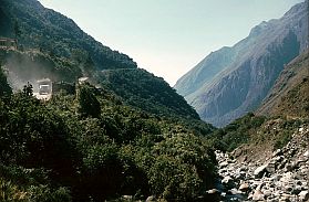 Strae in die Yungas nach Coroico