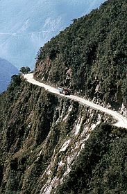Die halsbrecherische Straße nach Coroico