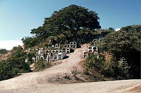 Friedhof bei Coroico