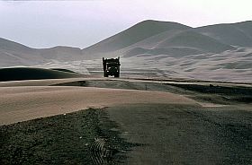 Flugsand auf der Panamericana vor Trujillo