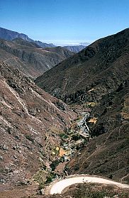 Gebirgslandschaft zwischen Casma und Huaraz