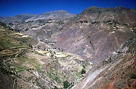 Gebirgslandschaft zwischen Casma und Huaraz