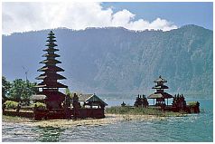 Bratan-See: Pura Ulun Danu