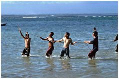 Sanur - Drachen