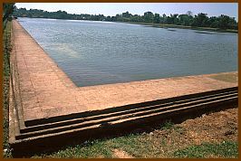 Trowulan: Kolam Segaran